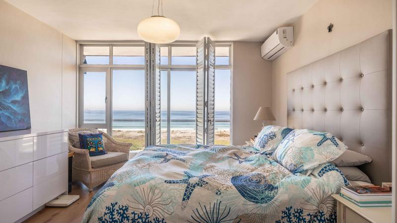 3 Bedroom Property for Sale in Dolphin Beach Western Cape